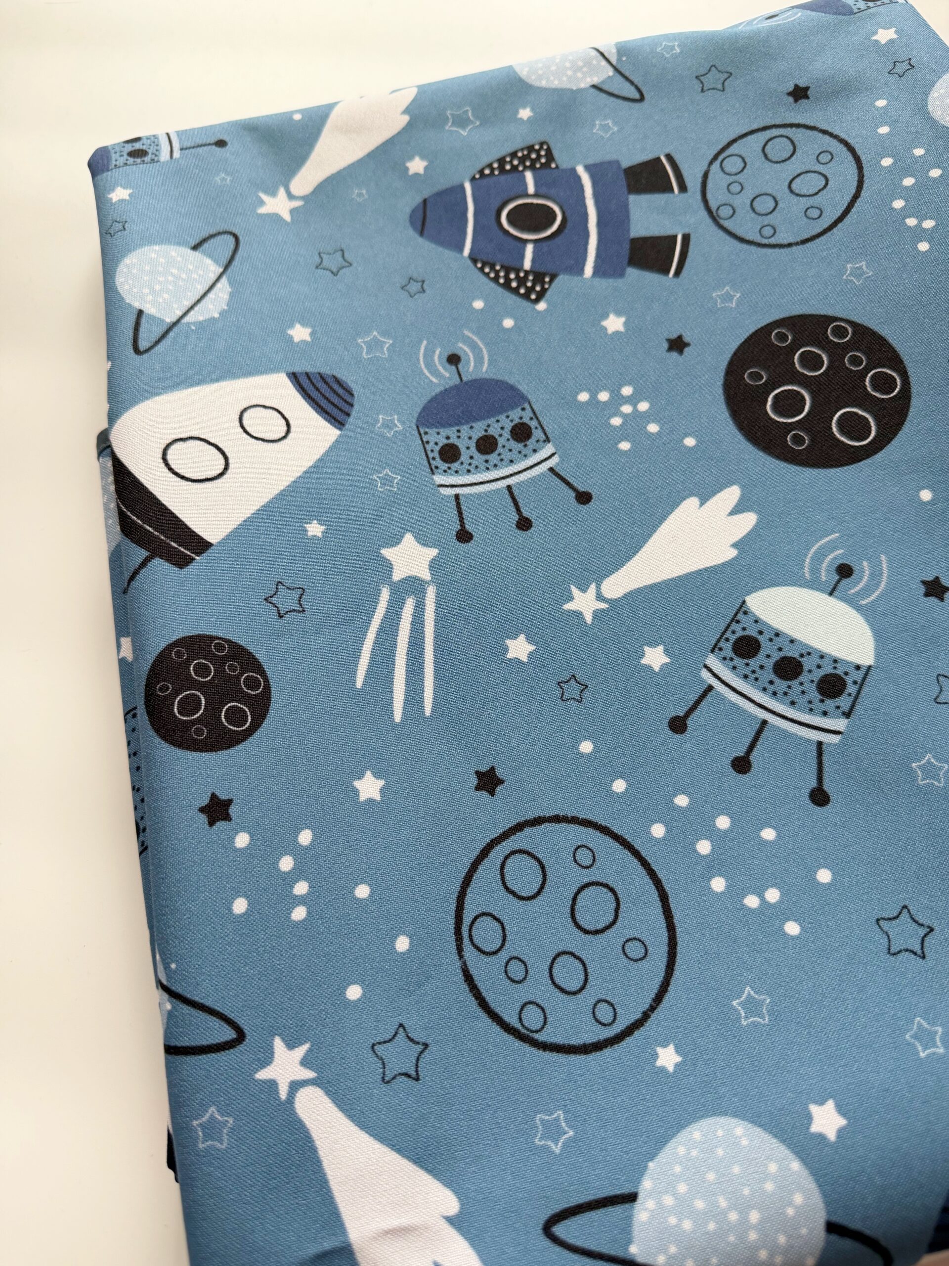 Mata do zadań specjalnych KOSMICZNA PRZYGODA - obrazek 2